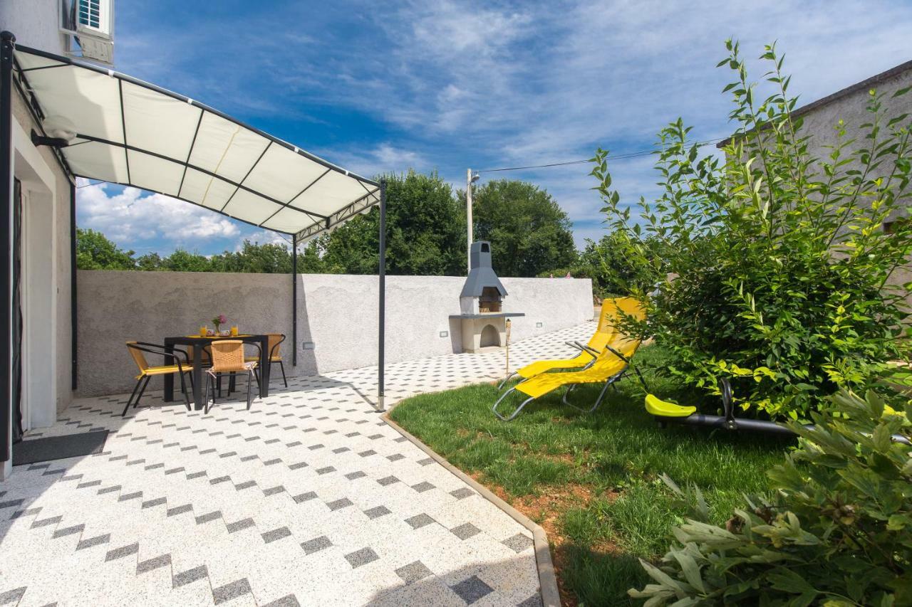Apartman Marija 218 Risika Exterior foto